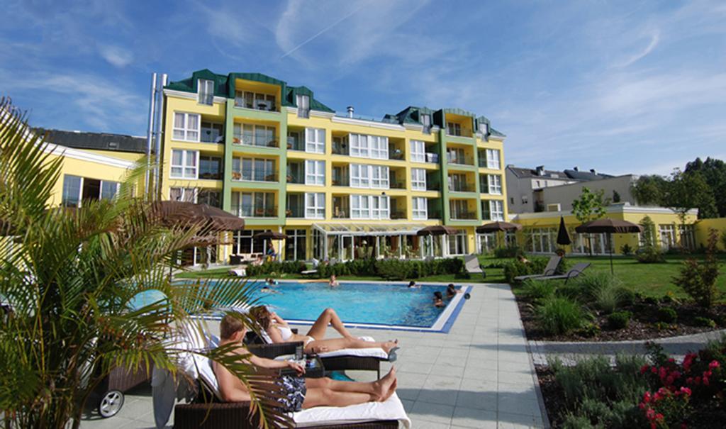 Parkhotel Bad Schallerbach Exterior foto